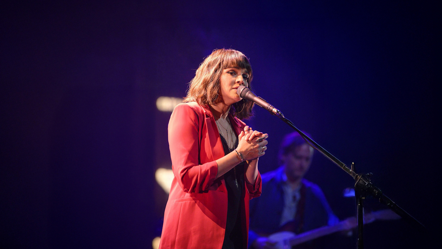 Norah Jones plays Baloise Session